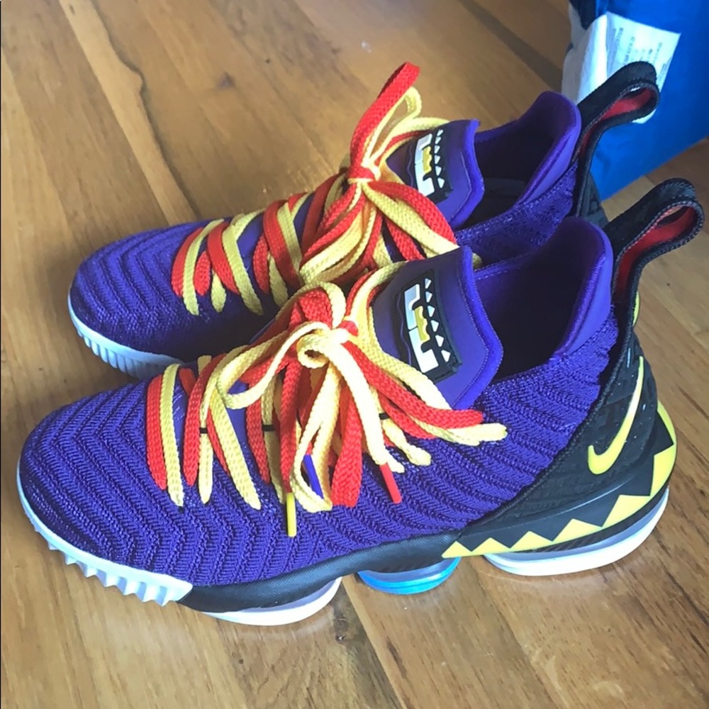 Lebron 16 “Martin” size 8.5 with box worn